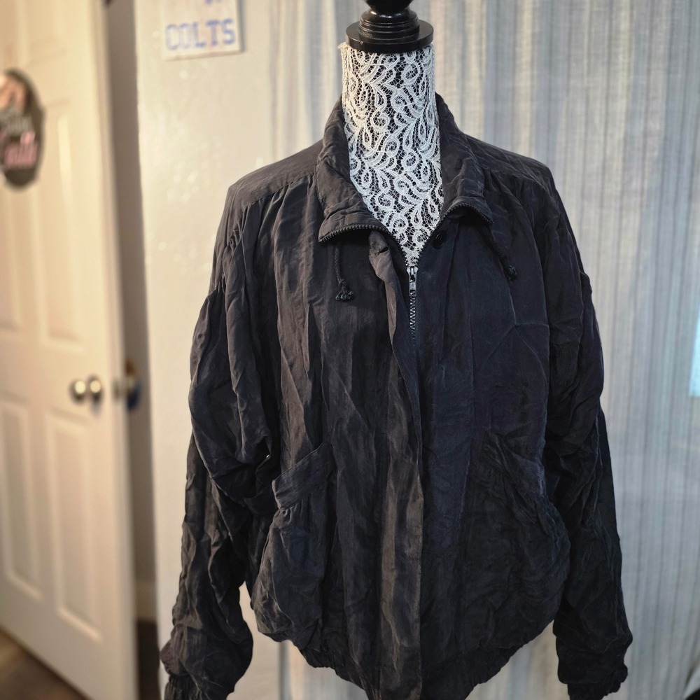 Duffle Sportswear Jacket Full Zip Womens Black 100% Silk Lightweight Vintage